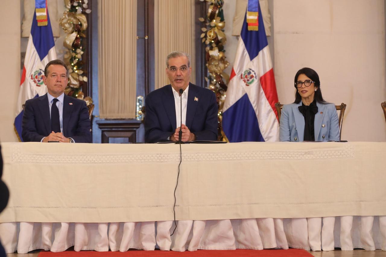 Gobierno celebra cifra sin precedentes de empleos en zonas francas